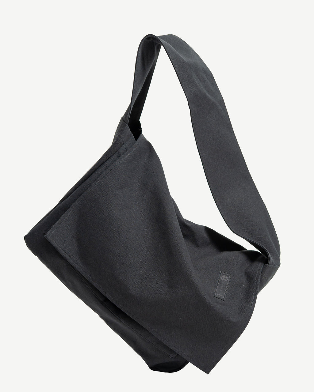 新品 YOROZU MANGA TOTE L マンガ トート バッグ ブラック MANGA SHOULDER AND TOTE – yorozu