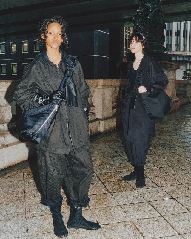 Online store update schedule