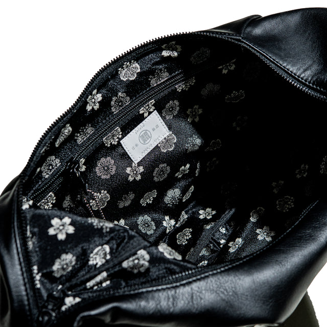 WPM SHOULDER 三日月 LARGE