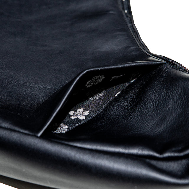 WPM SHOULDER 三日月 LARGE