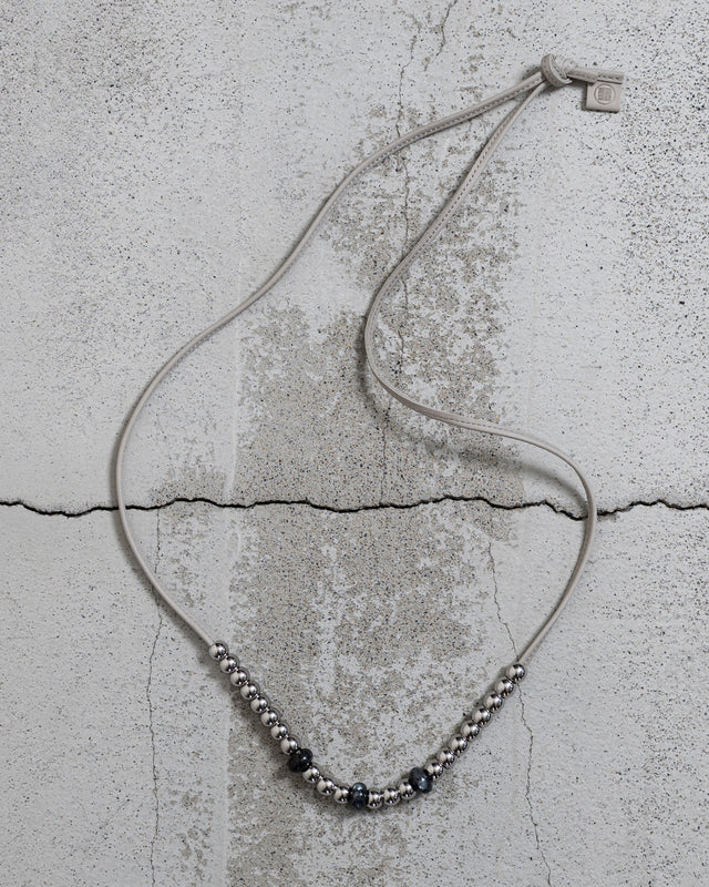 LEATHER CORD BEAD NECKLACE