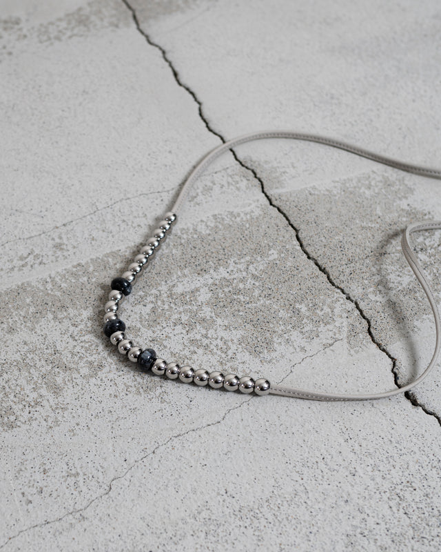 LEATHER CORD BEAD NECKLACE