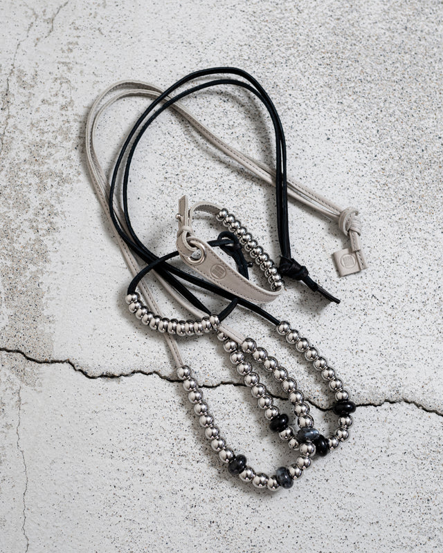 LEATHER CORD BEAD NECKLACE
