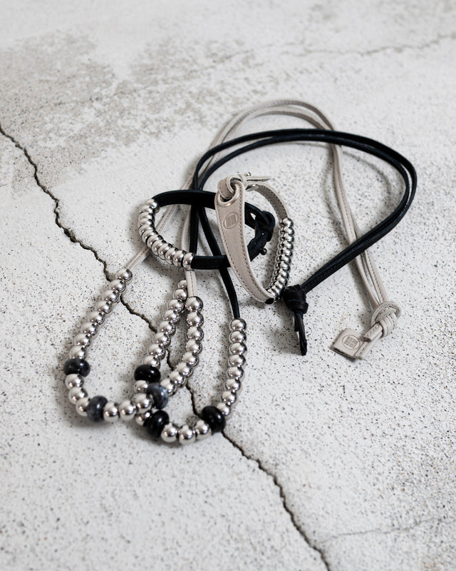 LEATHER CORD BEAD NECKLACE