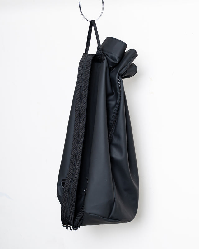KINCHAKU BACKPACK "RESORT"