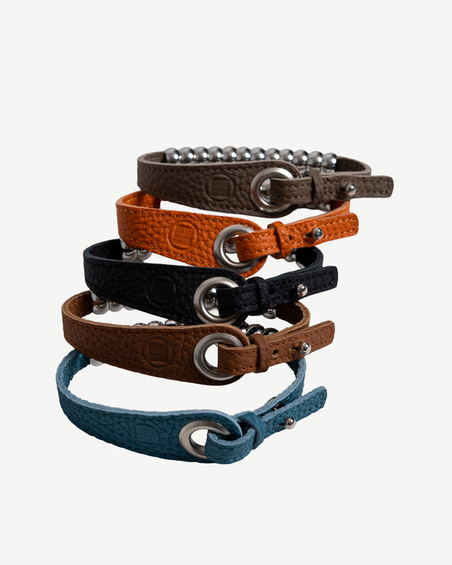 LEATHER CORD BEAD BRACELET (REINOMONO LEATHER)