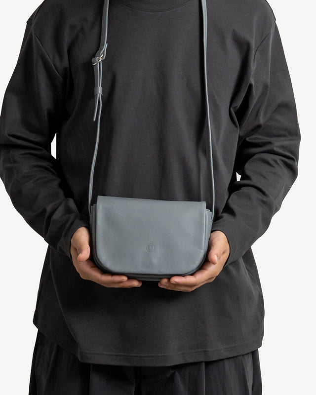 WPM F.SHOULDER "WATERPROOF"