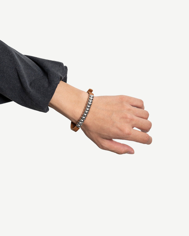 LEATHER CORD BEAD BRACELET (REINOMONO LEATHER)