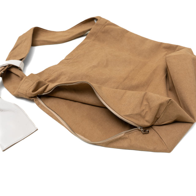 Suede-tone artificialleather sash shoulder  / キモウ タスキショルダー/ CAMEL